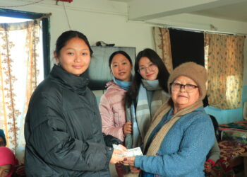 तिक्ष्णाको समाजसेवी भावना, जन्मदिनको अवसरमा ‘आमा घर’लाई आर्थिक सहयोग