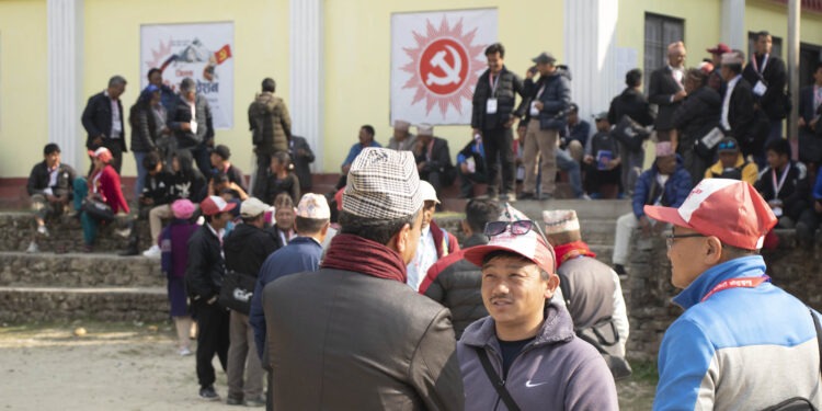 नेकपा एमाले सोलुखुम्बुको अधिवेशन , अध्यक्ष पदका लागी राई र बास्तोलाको उम्मेद्वारी