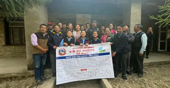 गार्मालाइ बाल मैत्री वडा घोषणा गरिँदै