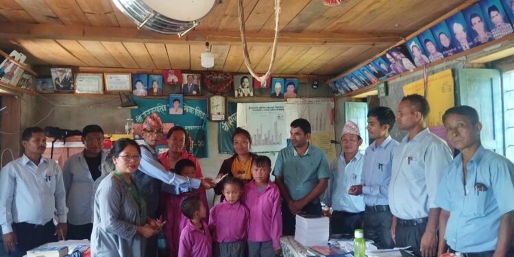 नेचासल्यानका आगलागी पीडित विद्यार्थीका लागी रीड नेपालको पोशाक तथा स्टेशनरी खर्च 