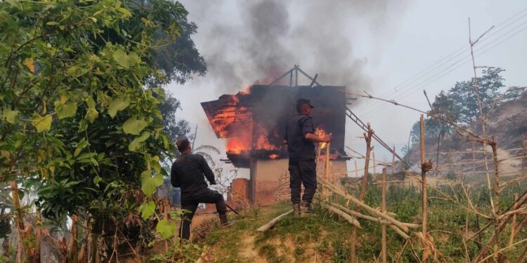 जल्यो चिउरिखर्क, थप ६ घर जलेर नष्ट