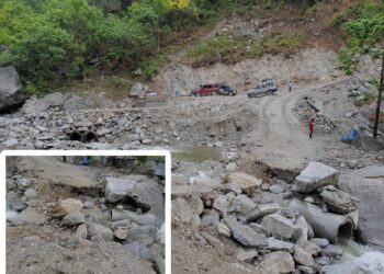 महाकुलुङ २ स्थित भुवा खोलामा राखिएको ह्युम पाइप बाढीले बगायो । 