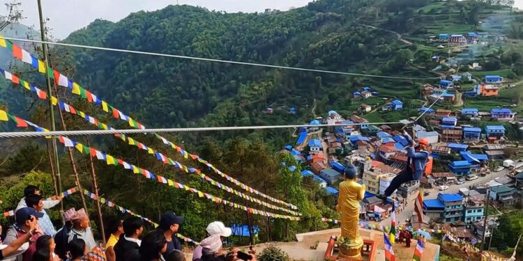 ओखलढुङ्गामा देशकै पहिलो सरकारी लगानीमा निर्मित जिप लाइन सञ्चालनमा