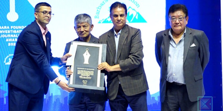 सोलुका पत्रकार दाहाललाई  ’बारबराफाउण्डेसन खोजी पत्रकारिता पुरस्कार’