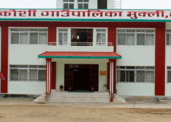 थुलुङ दूधकोशीका ११ सामुदायीक विद्यालयमा कम्प्युटर शिक्षा 