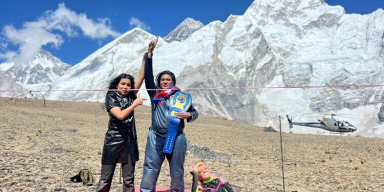 विश्व कीर्तिमानका लागि कालापत्थरमा रेस्लिङ,  भगवतीले  जितिन्