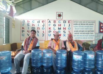 अवकाश भएको दिन विद्यालयमा अक्षयकोष,