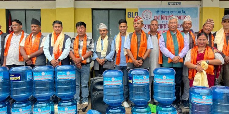 हिमाल दर्शनका हरेक कक्षाकोठामा पानीको धारा 