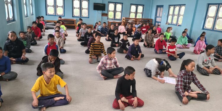 र्गामा माविका विद्यार्थीलाई आयुर्वेद तथा योग शिक्षा प्रभावकारी