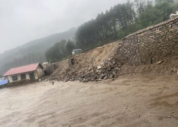 अबिरल बर्षाले जीवन ज्योति माबिको खेल मैदानमा क्षति