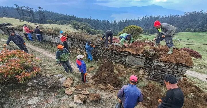 सोलुमा प्राचीनकालमा बनेका १८ मानेको पुनः निर्माण