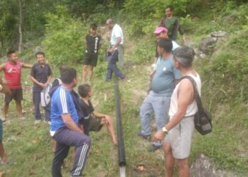 चार दशकदेखि सिञ्चाईको पर्खाइमा रहेका देउसालीको माग पुरा, खेतमा पानी पुगेपछि भए हर्षित