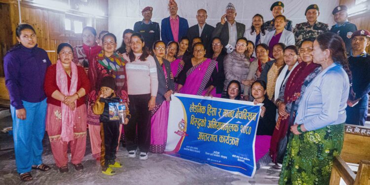 बिद्यालयमा लैगिंक हिंसा बढी हुन्छ : प्रमुख जिल्ला अधिकारी पाण्डे