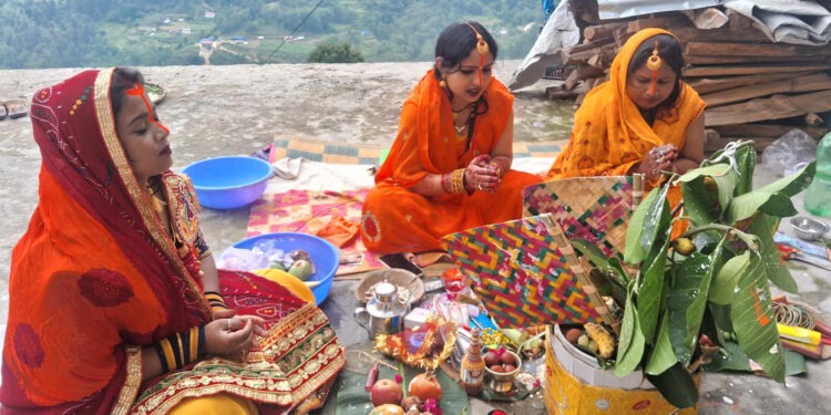 सोलुखुम्बुमा मनाइयो वटसावित्री पर्व