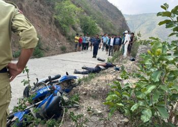 मोटरसाइकल दुर्घटनामा परि प्रहरी चौकीका इन्चार्ज रविन्द्र ठाकुरको मृत्यु