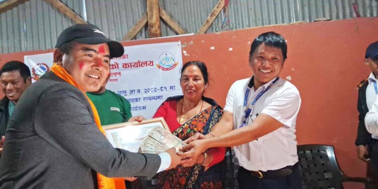 लिखुपिके गाउँपालिकाको सार्वजनिक सुनुवाई : शिक्षालाई पहिलो प्राथमिता दिइएको अध्यक्ष कार्कीको भनाई