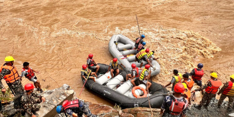 त्रिशूलीमा बेपत्ता बस खोज्न सरकारले माग्यो भारत र बंगलादेशको सहयोग