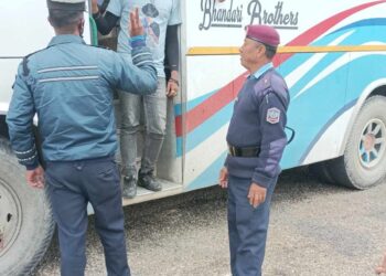 सोलुखुम्बु भित्रिने र बाहिरिने सवारीको इन्ट्री गर्ने कार्य सुरु 