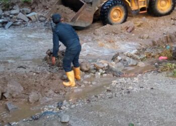 सोलुखुम्बु–काठमाडौँ सडकखण्ड एकतिर्फी सञ्चालनमा