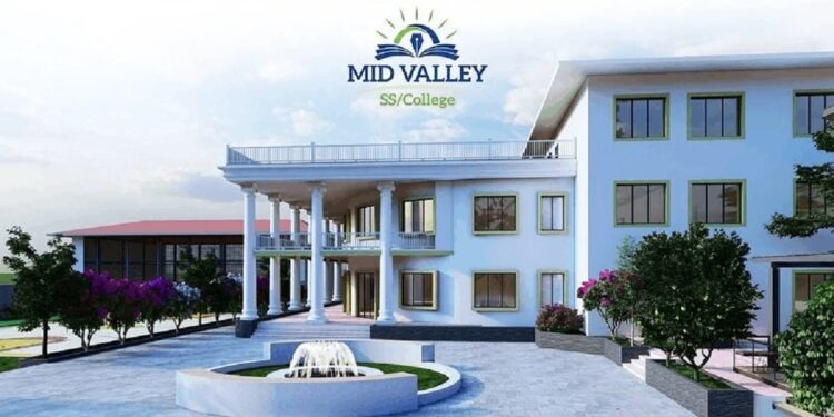 मिड भ्याली कलेजले ७७ वटै जिल्लाका उत्कृष्ट विद्यार्थीलाई छात्रवृत्ति प्रदान गर्ने