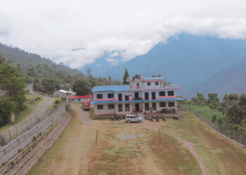 सोताङमा सुत्केरीलाई एम्बुलेन्स फ्रि 