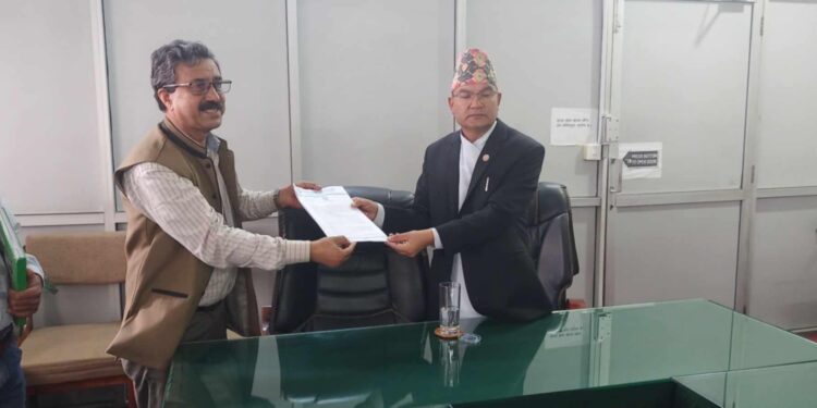 मेरापिक दूधकोशी दिगो विकास कोषले मेरापिक राष्ट्रिय निकुन्ज घोषणा गर्न वनमन्त्रीलाई ध्यानाकर्षण