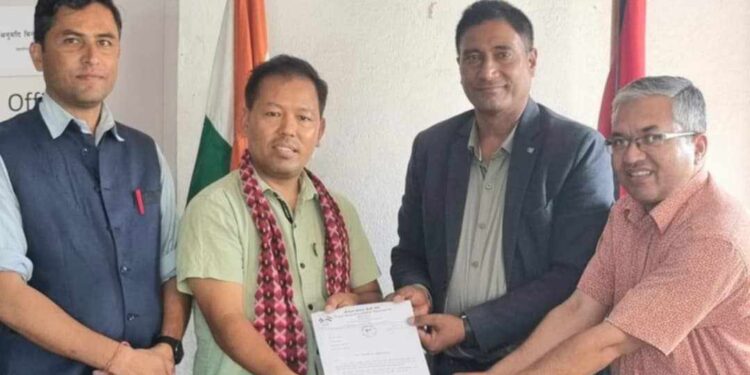 नेपाल भारत मैत्री जिल्ला अध्यक्ष सोलुको जिम्मेवारी शेर्पालाई