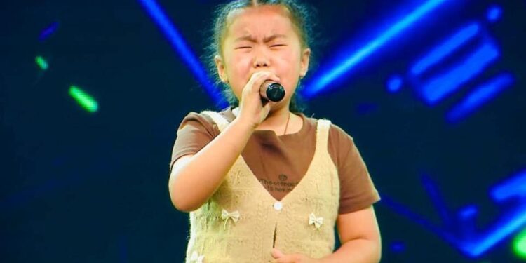 ‘भ्वाइस किड्स’ सिजन ३ की  प्रतिस्पर्धी नुनिन तामाङको यात्रा सेमिफाइनल सम्म