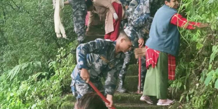 गुप्ताकालिका देवि मन्दिर परिसर सरसफाई