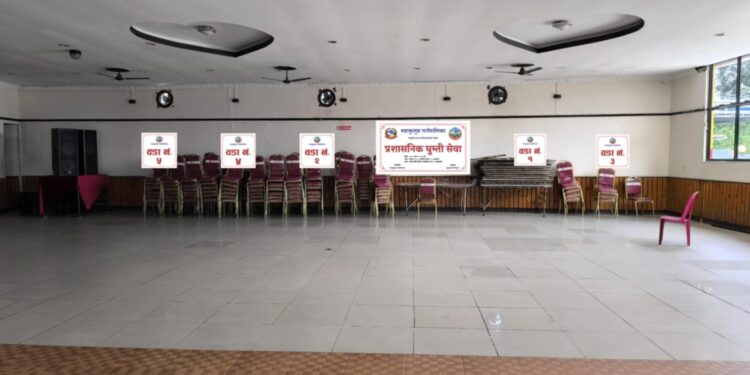 महाकुलुङ गाउँपालिका : पाँच वटै वडाले एउटै स्थान र समयमा प्रशासनिक सेवा दिदै