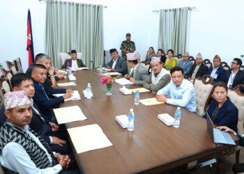 खुम्बु अवलोकन टोलीको सुझाव ः हिमताल जोखीमबारे अध्ययन गर्नुपर्छ