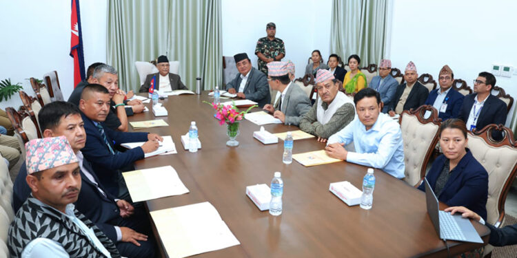 खुम्बु अवलोकन टोलीको सुझाव ः हिमताल जोखीमबारे अध्ययन गर्नुपर्छ