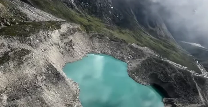 खुम्बुमा हिमताल विष्फोटबाट आएको बाढी सम्बन्धी प्रतिवेदन सार्वजनिक