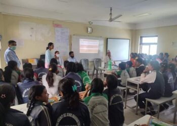 विश्व आत्महत्या रोकथाम दिवस : चिशंखुगढीद्धारा विद्यालयमा अन्तरक्रिया