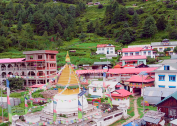 थुप्तेन छोलिङ गुम्बामा स्वास्थ्य शिविर : पहिलो दिन १ सय बढीले लिए सेवा