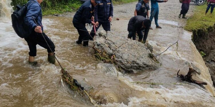 बाढीले अवरुद्ध नेले— सोताङ जाने भित्री सडक सुचारु