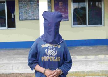  सौतेनी आमाको हत्या गर्ने छोरा पक्राउ गरि सार्वजनिक, यसरी गरेका थिए हत्या