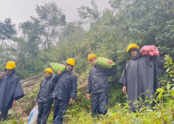  सोलु प्रहरीको सकृयता ः उद्धार, राहत देखी, सडक खुलाउने सम्म  