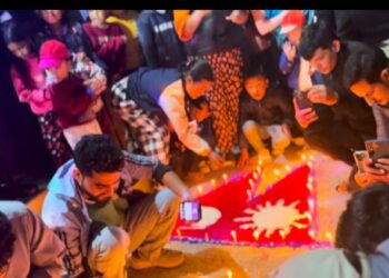 सोलुखुम्बुमा दिप प्रज्वलन गरी मनाइयो संविधान दिवस