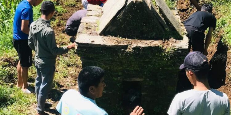 चम्पा देबी युवा क्लबले गर्याे, प्राचीनकालमा बनेका मानेको सरसरफाई