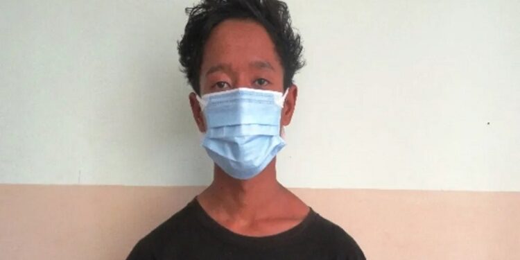 वृद्धाको आँखामा खुर्सानीको धुलो छर्केर सुन लुट्ने व्यक्ति पक्राउ