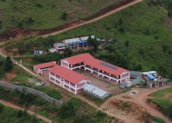 चौतारा मावि ओखलढुगांका विद्यार्थी बेहोस हुन थालेपछि कक्षा बन्द