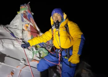 १८ वर्षको उमेरमै निमा रिन्जी शेर्पाले आरोहण गरे ८ हजार मिटरभन्दा अग्ला १४ वटै हिमाल