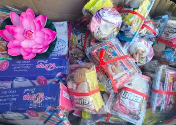 तिहार नजिकिँदै गर्दा सल्लेरीमा भाइमसलाको व्यापार बढ्दै