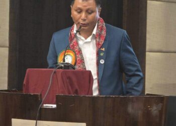  मन्थलीमा अड्कीएका पर्यटकको व्यवस्थापनमा कठिनाइ ः टान द्वितीय उपाध्यक्ष शेर्पा 