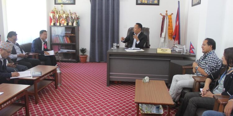 थुलुङ दुधकोशी अस्पतालमा स्वास्थ्य बीमा सेवा सुरु