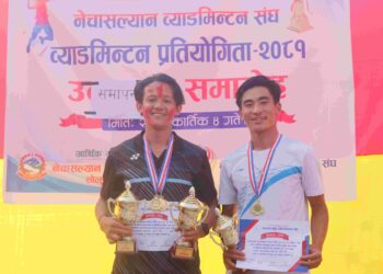 सोलुखुम्बुमा सम्पन्न जिल्ला स्तरीय व्याडमिन्टन प्रतियोगिताको प्रथम उपाधी सुजन र सुदनलाई