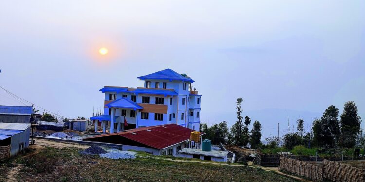 पहिरोले पुर्ण क्षति पुगेका घरधुरीलाई दिप्रुम चुईचुम्मा गाउँपालिकाले ३५ हजार दिने