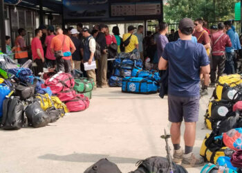  एक हप्तामा स्थलमार्गबाट ३ सय ७५ पर्यटक भित्रिए सोलुखुम्बु 