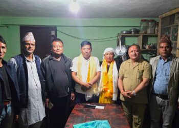  सोताङमा माओवादी सहित विभिन्न पार्टी परित्याग गरि दर्जनौँ नेताहरु काङ्ग्रेसमा 